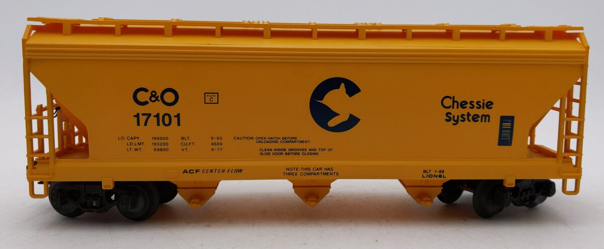 Lionel 6-17101 O Gauge Chessie System ACF 3-Bay Hopper LN