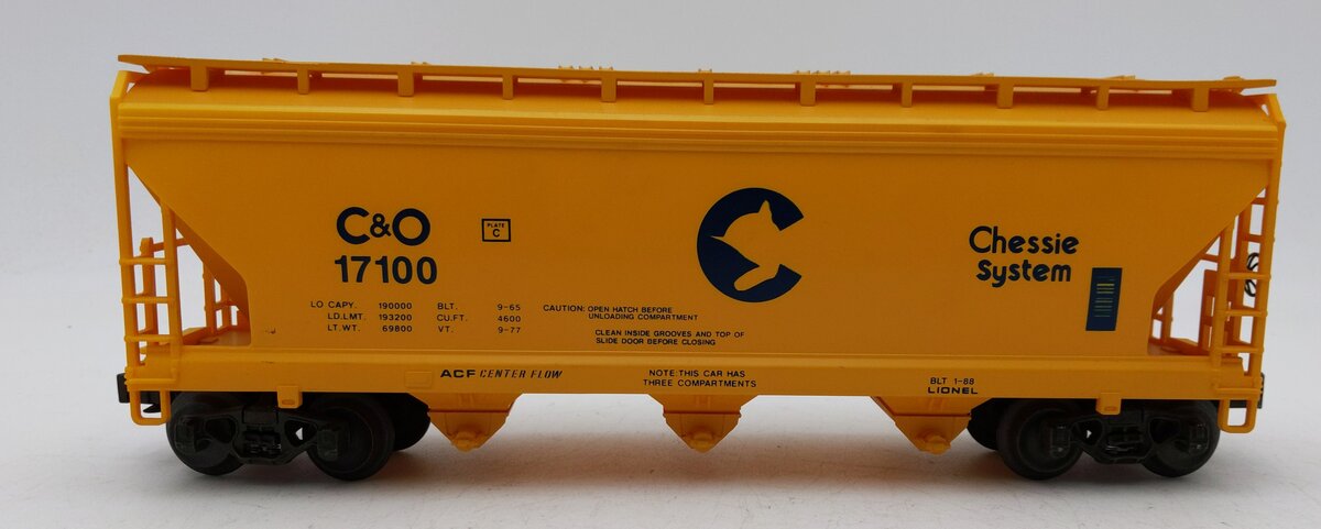 Lionel 6-17100 O Gauge Chessie 3-Bay ACF Hopper LN
