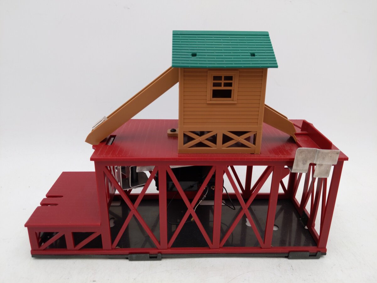 Lionel 6-12847 O Gauge Assembled 352 Operating Icing Station LN/Box