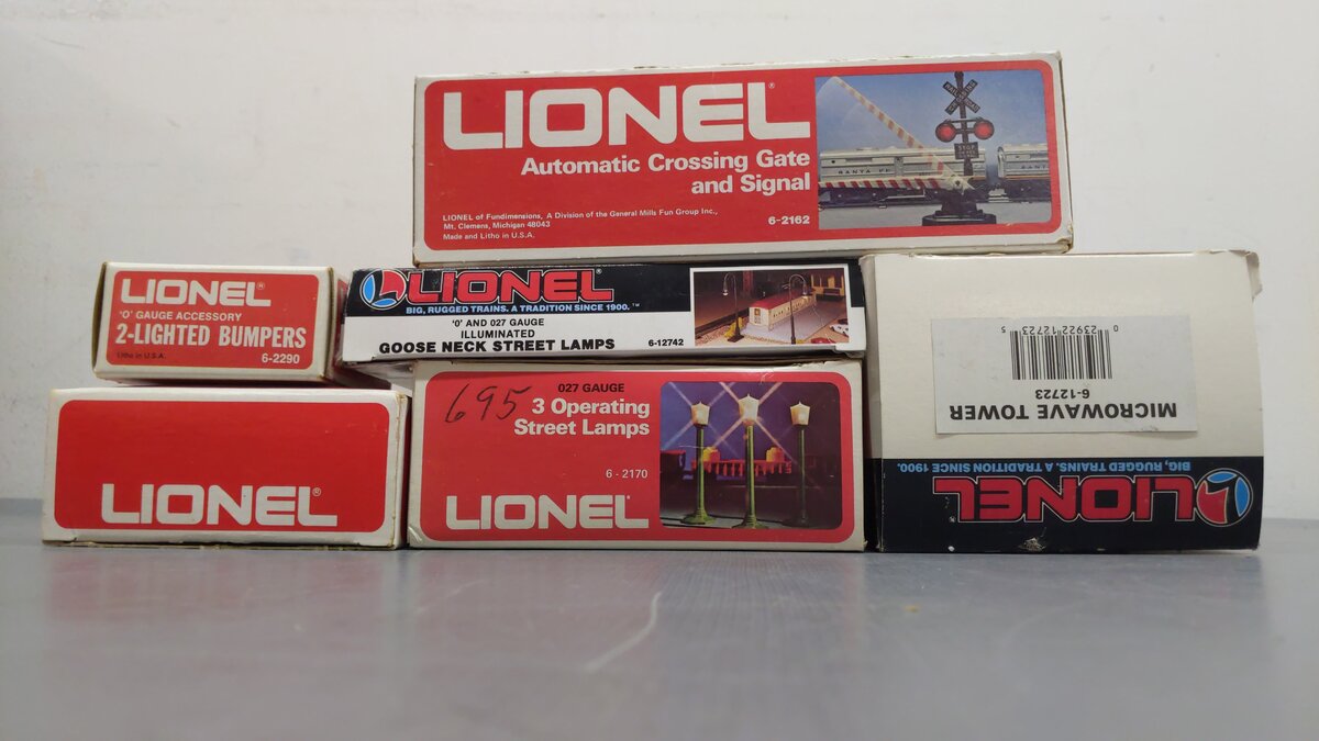 Lionel O Assorted Accessories 6-2154, 6-12742,  6-2162, 6-2290, 6-2170 [6] EX/Box