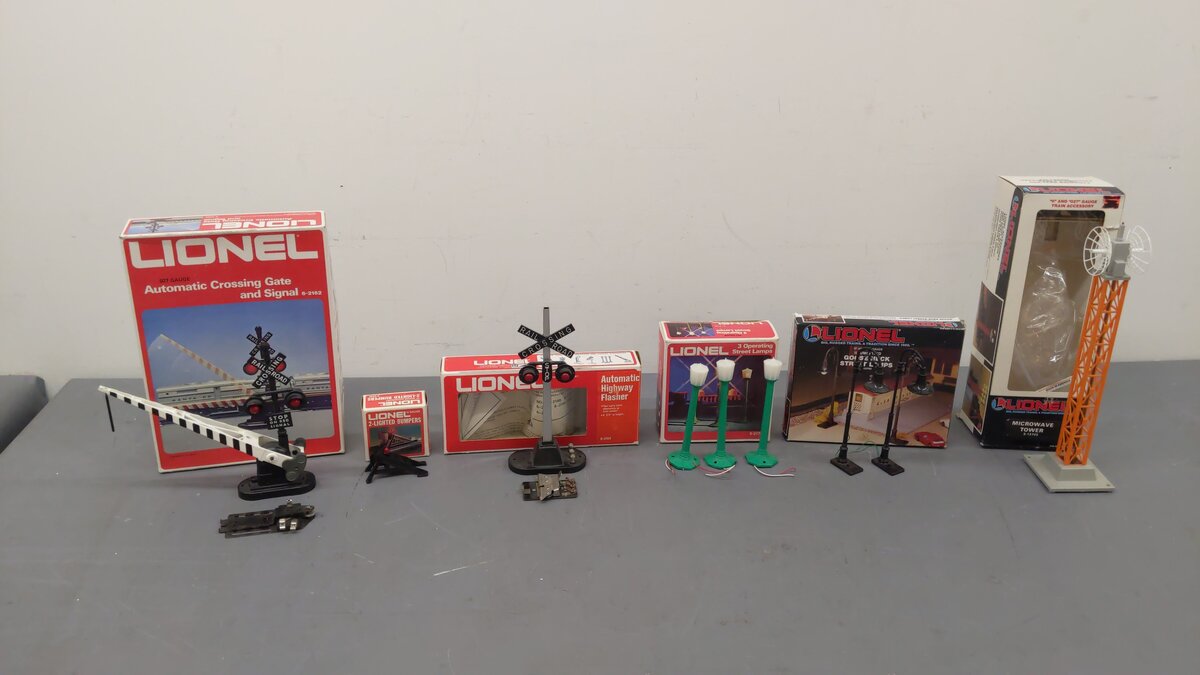 Lionel O Assorted Accessories 6-2154, 6-12742,  6-2162, 6-2290, 6-2170 [6] EX/Box