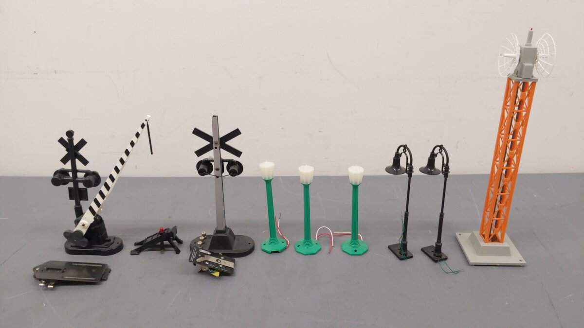 Lionel O Assorted Accessories 6-2154, 6-12742,  6-2162, 6-2290, 6-2170 [6] EX/Box