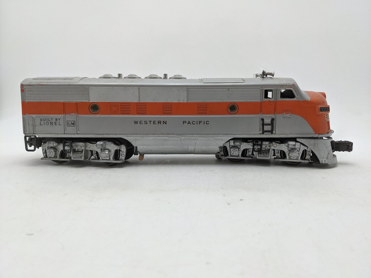 Lionel 2355 Vintage O Western Pacific Powered F-3 Diesel Locomotive VG