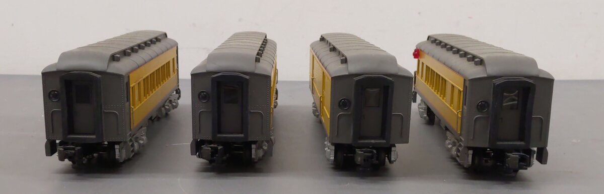 MTH 30-6252 O Union Pacific RailKing O-27 Madison Passenger Car Set (Set of 4) EX/Box