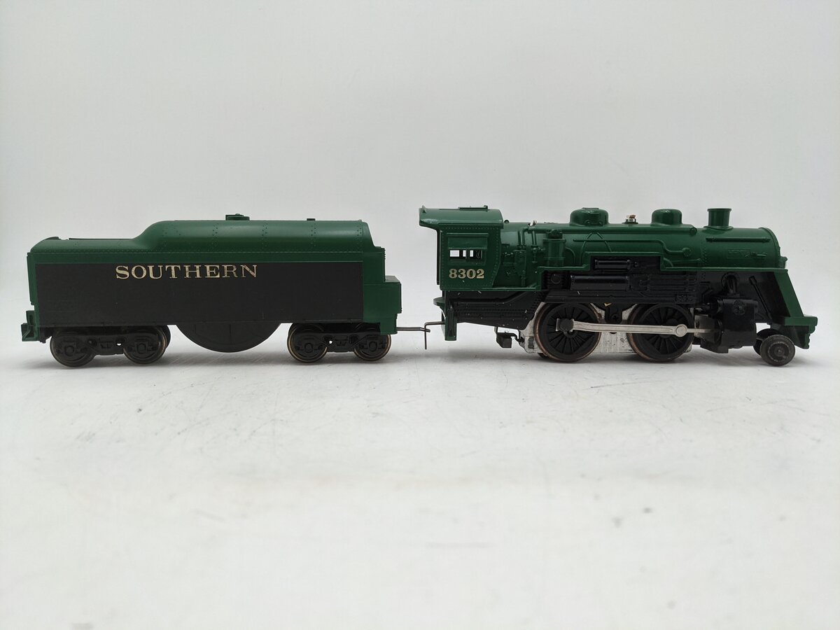 Lionel 6-8302 O Southern 0-4-0 Steam Loco & Tender EX