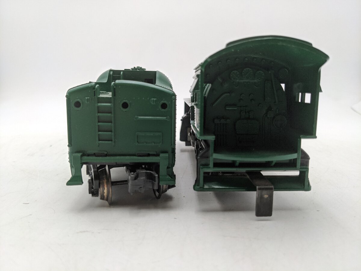 Lionel 6-8302 O Southern 0-4-0 Steam Loco & Tender EX