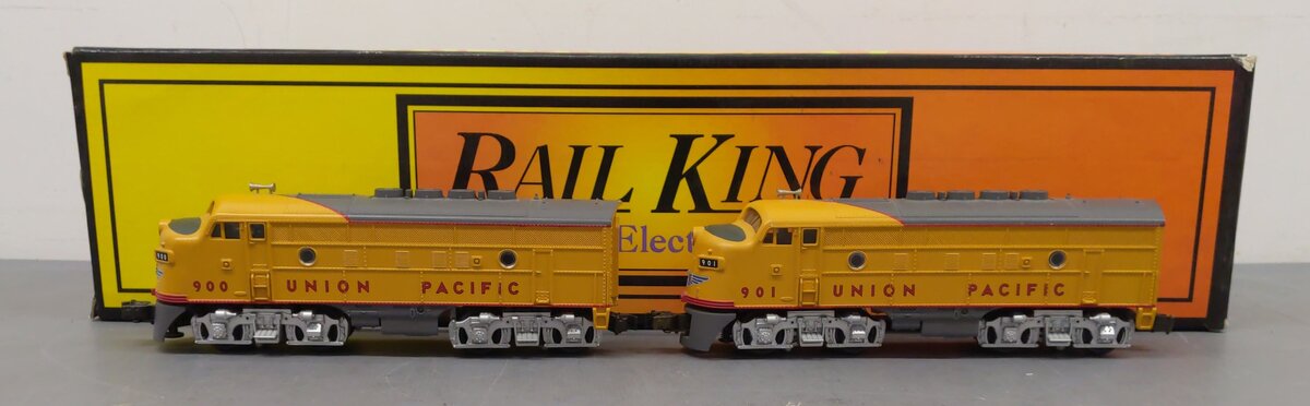 MTH 30-2002 O Union Pacific F-3 Diesel AA Set Engine w/Horn #900/901 EX/Box