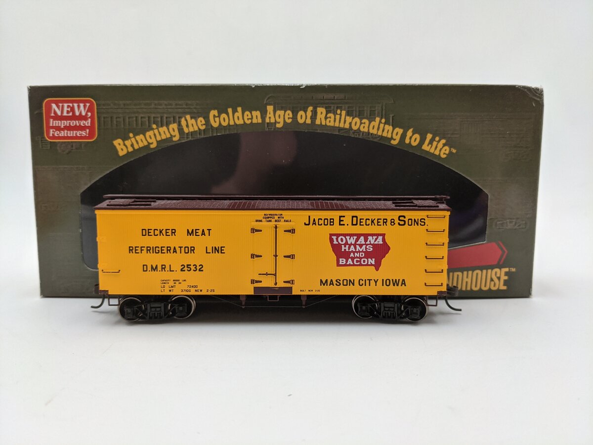 Roundhouse 84139 HO Decker Meat 36' Wood Reefer #2532 LN/Box
