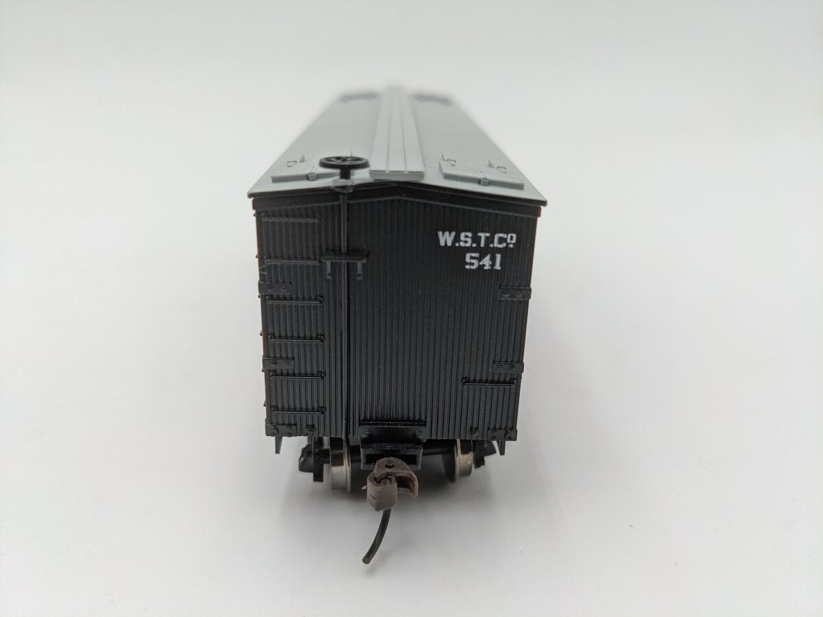 Roundhouse 84145 HO Scale Reid Brothers 36' Wood Reefer #541 LN/Box