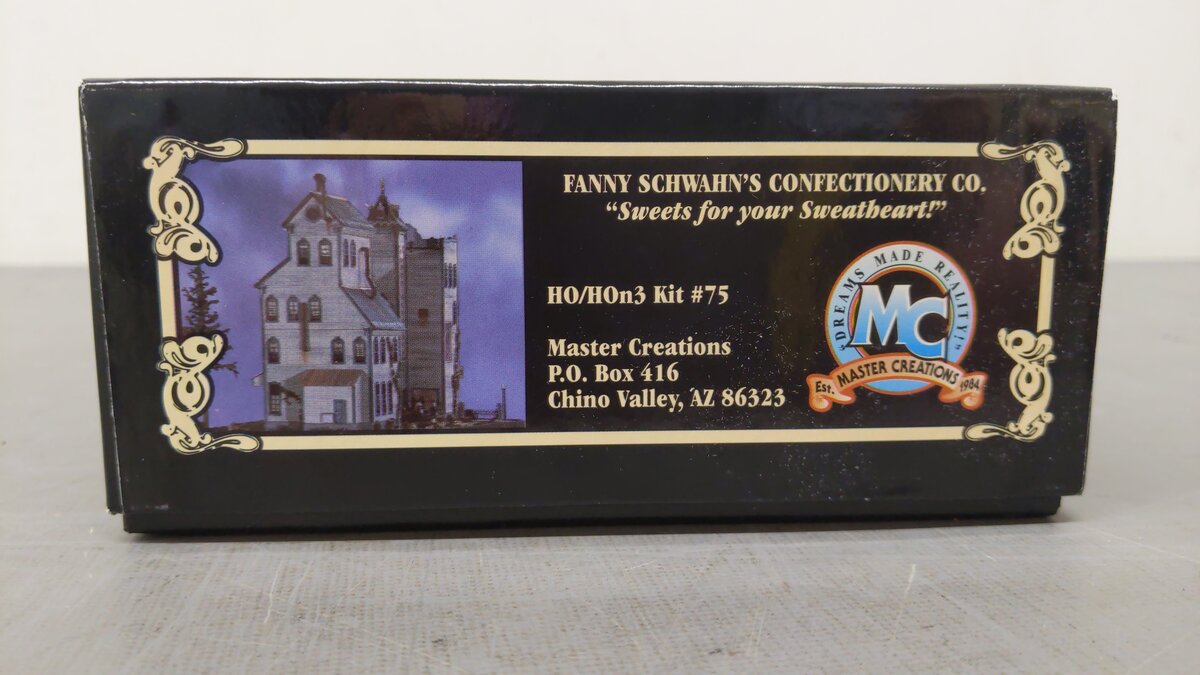 Master Creations 75 HO/HOn3 Fanny Schwahn's Confectionery Company Kit LN/Box