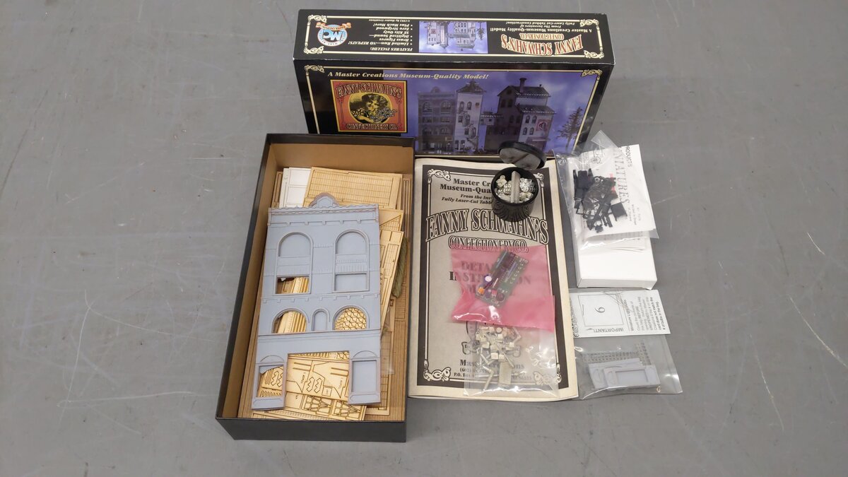 Master Creations 75 HO/HOn3 Fanny Schwahn's Confectionery Company Kit LN/Box
