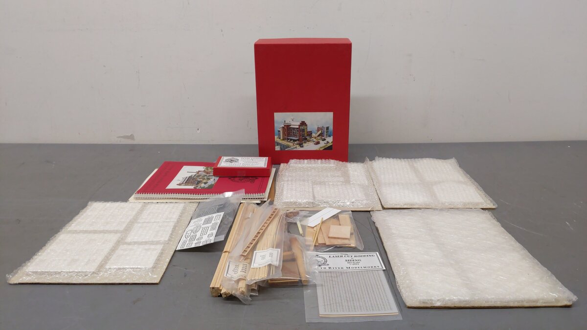 South River Model Works 180 HO Blackstone Paper Mills Kit LN/Box