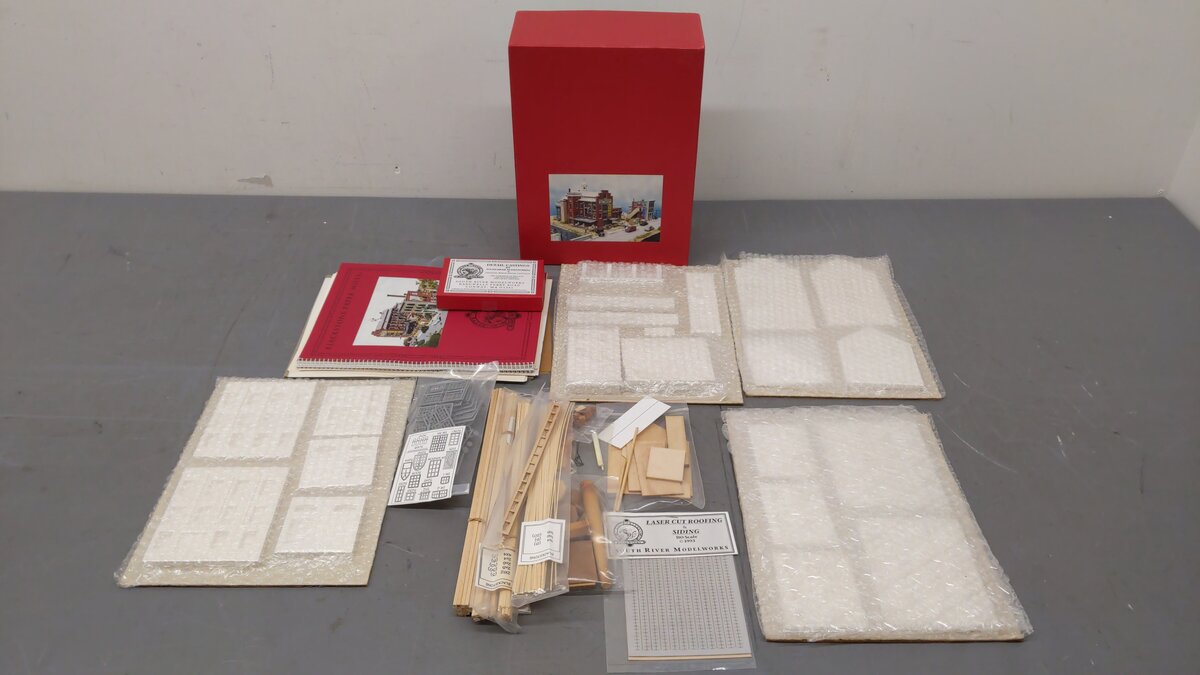 South River Model Works 180 HO Blackstone Paper Mills Kit LN/Box