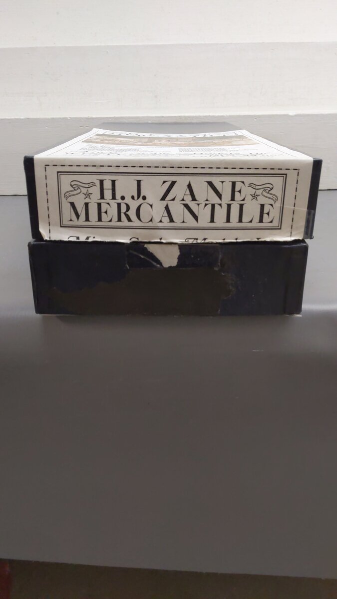 H.J. Zane Mercantile HO Wintersrun MS-W 004 VG/Box