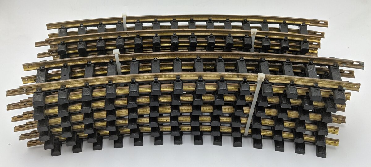 Aristo-Craft 11500 G Euro Brass 5 Ft. Diameter Curved Track Sections (12) VG