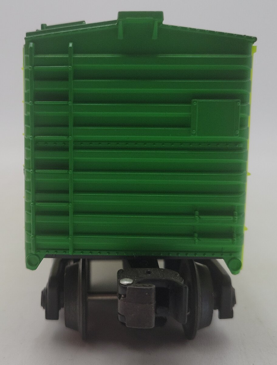 Lionel 6-26215 O Gauge AEC Glow in the Dark Boxcar EX/Box