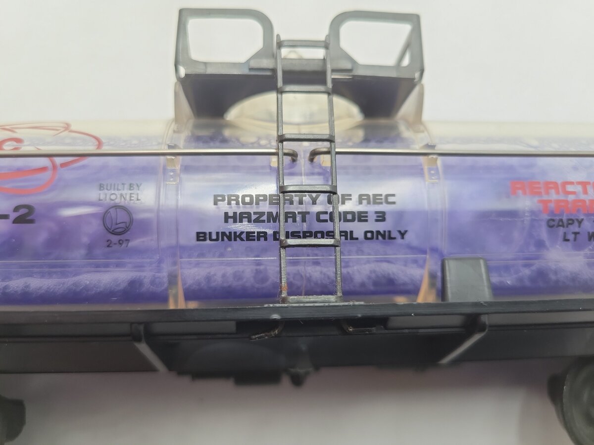 Lionel 6-16154 O Gauge AEC Reactor Fluid Tank Car #6515-2 (Purple) VG/Box