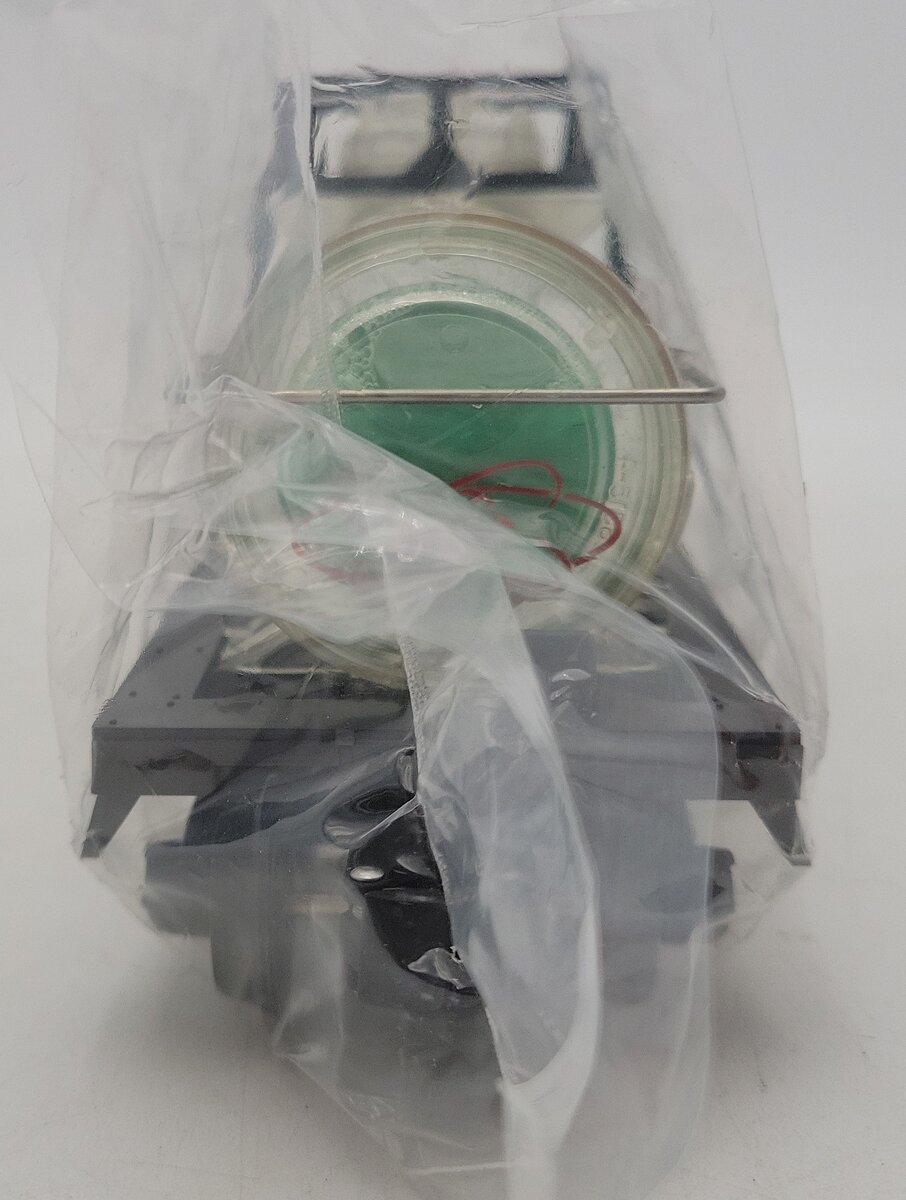 Lionel 6-16155 O Gauge AEC Reactor Fluid Tank Car (Green) NIB