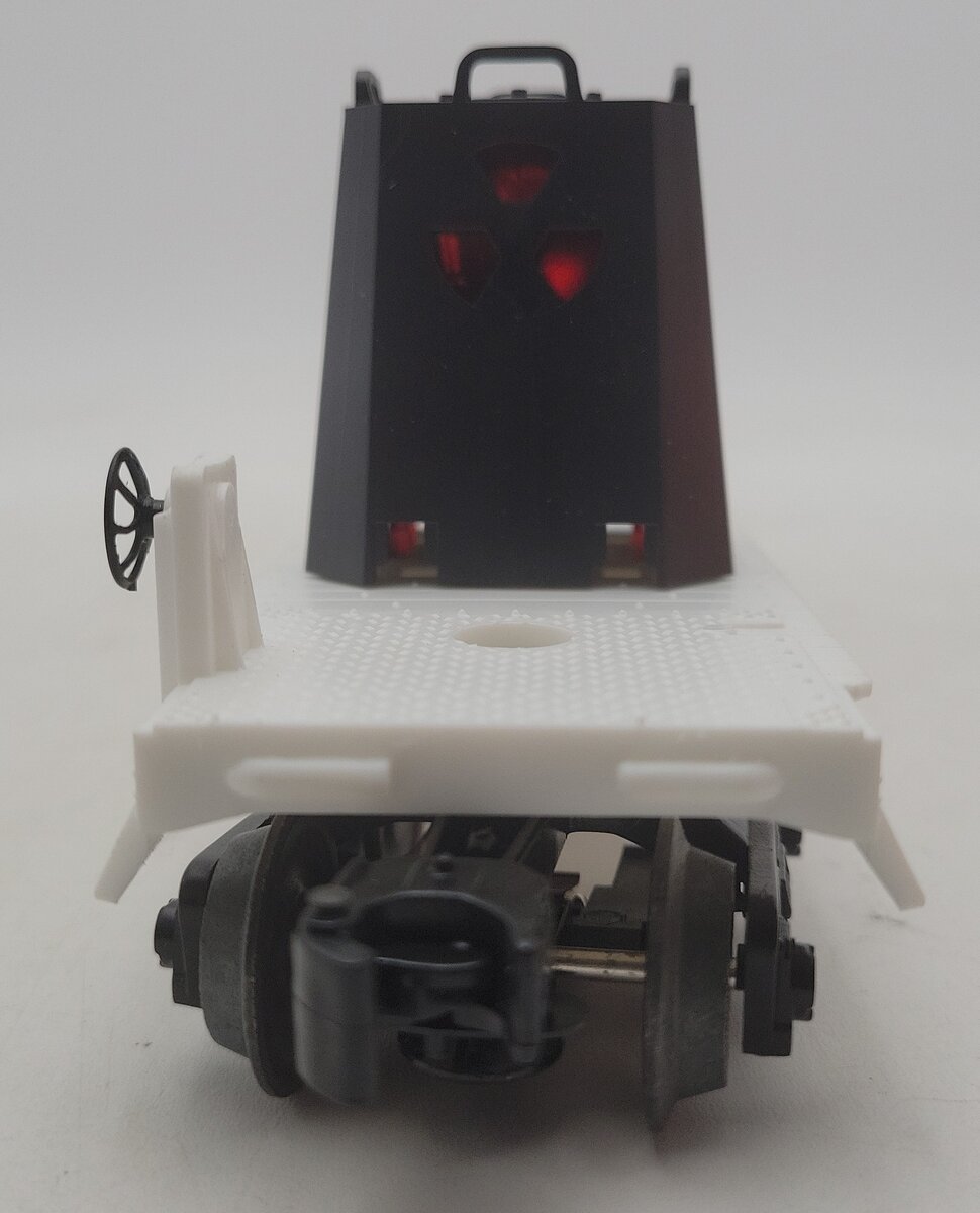 Lionel 6-16689 O Gauge Lionel Toxic Waste Car LN/Box