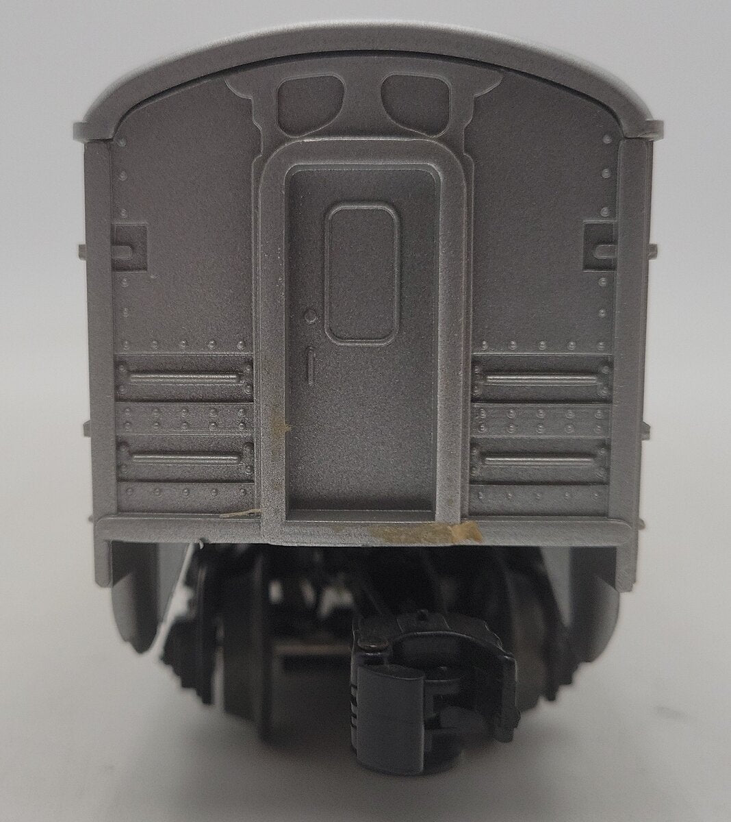 Lionel 6-15100 O Gauge Amtrak "Danbury" Illuminated Passenger Car EX/Box