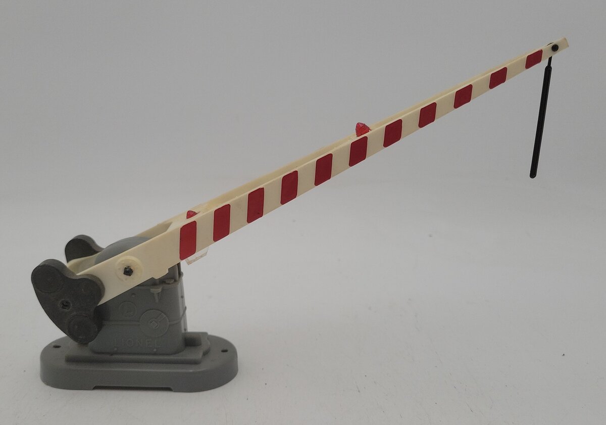 Lionel 6-12714 O/O27 Gauge Automatic Crossing Gate EX/Box