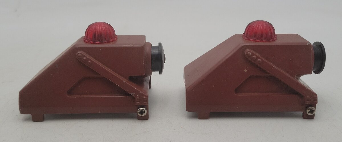 Lionel 6-2283 O/O27 Gauge Diecast Illuminated Bumpers (Set of 2) EX/Box