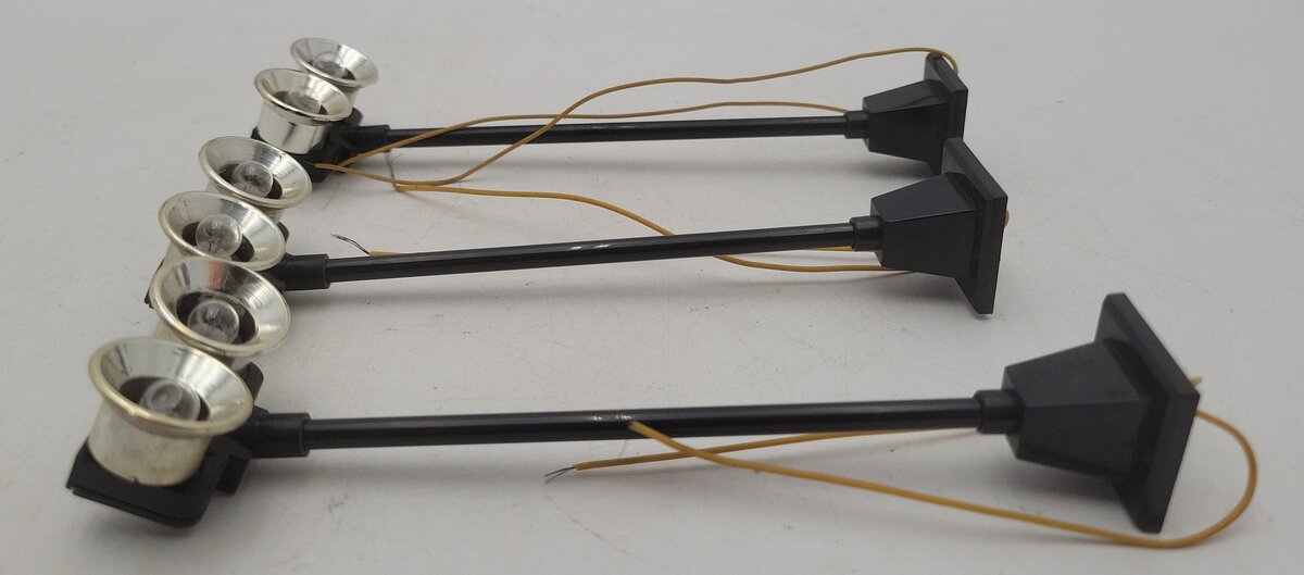 Lionel 6-12927 O Dual Illuminated #65 Yard Lights (Set of 3) EX/Box