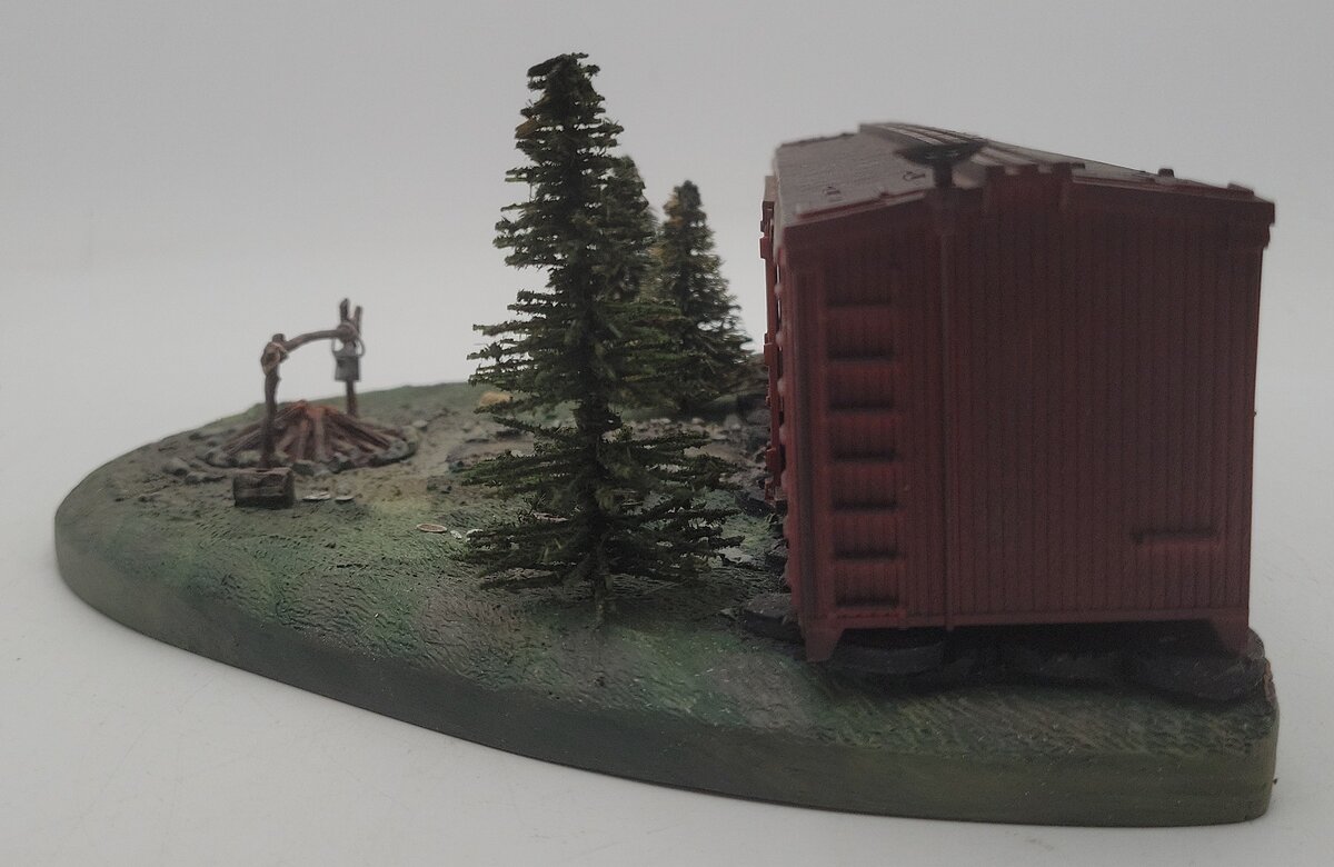 Lionel 6-14080 O Gauge Operating Hobo Hotel LN