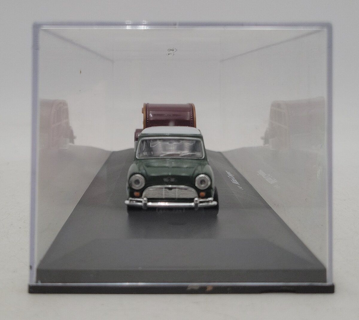 K-Line 94454 1:43 Scale Diecast Kruisers Mini Cooper with Slumber Coach EX/Box