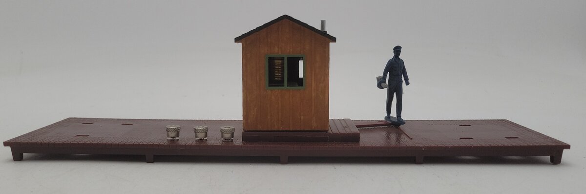 K-Line K122 O Gauge Diesel Fueling Station/Box