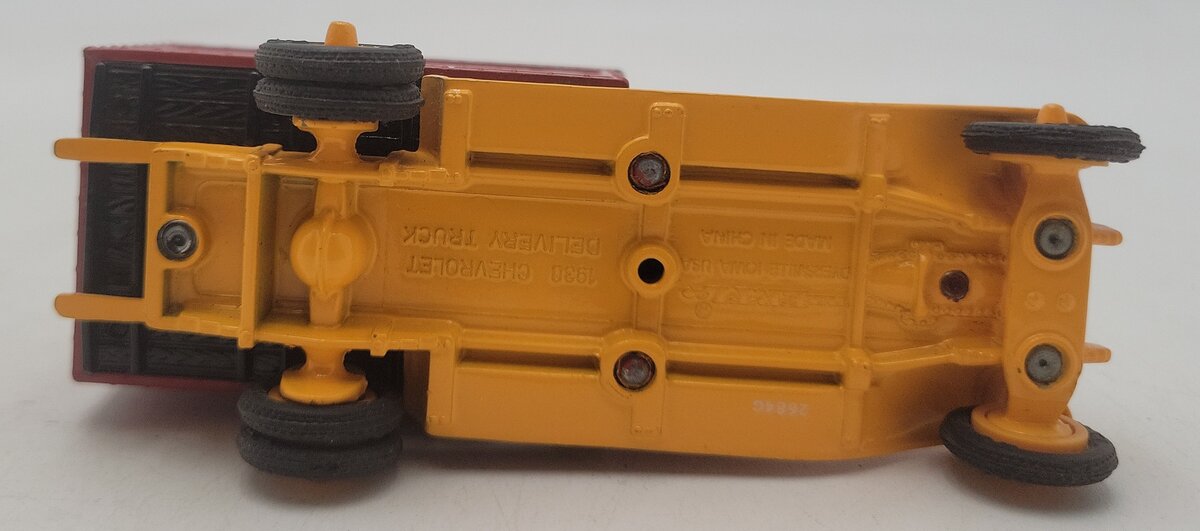 Ertl 1:43 Scale Die-Cast Pennsylvania Railroad Delivery Truck: #59 EX