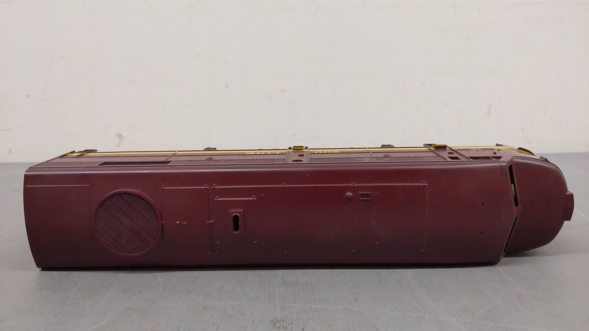Weaver 6590 O Scale SOO Line Powered A Unit Diesel Locomotive #205-B VG/Box