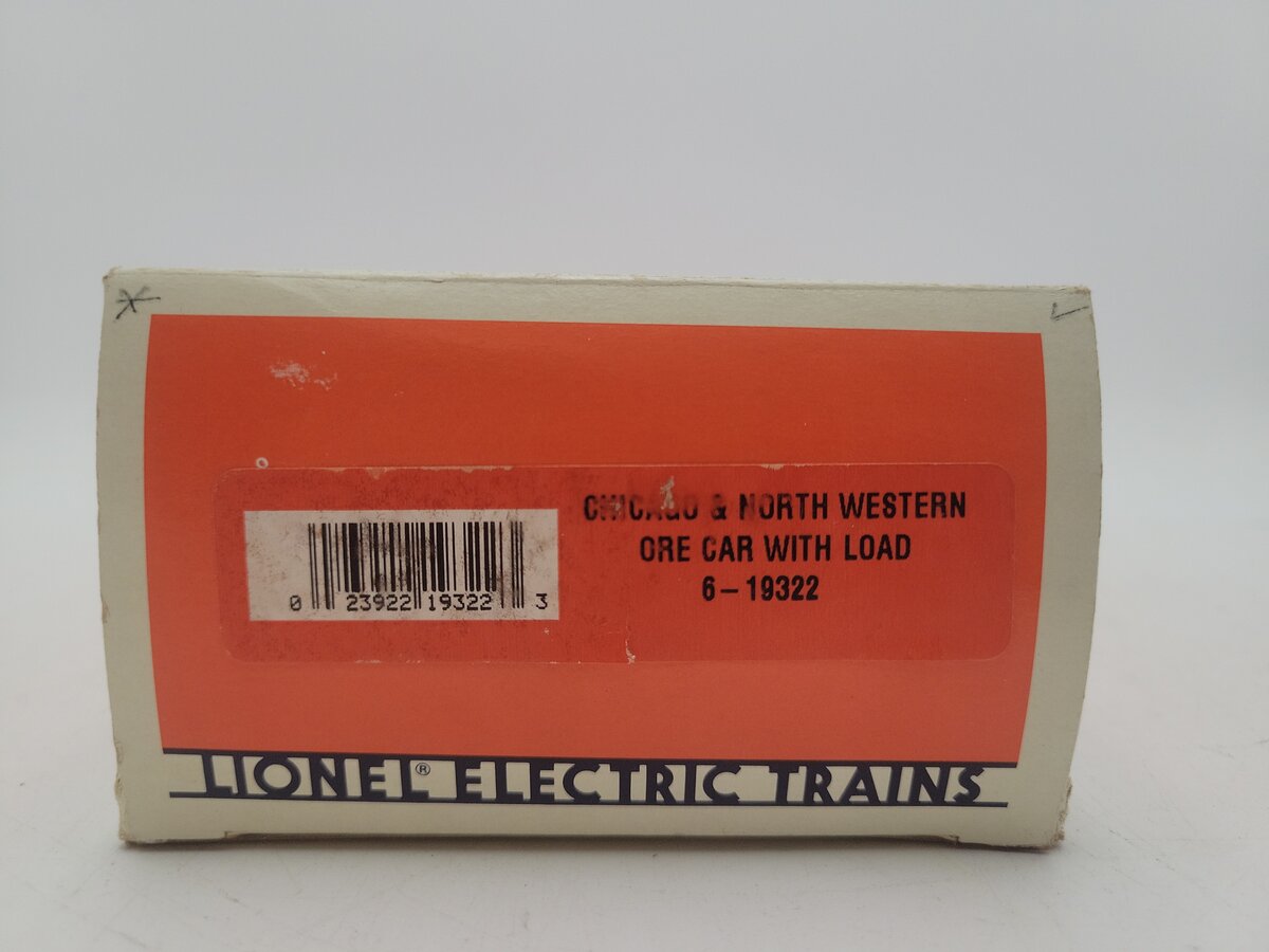 Lionel 6-19322 O Gauge Chicago & North Western Ore Car with Ore Load EX/Box