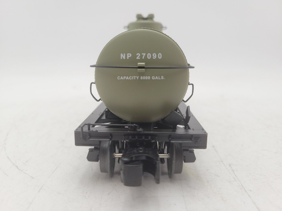 Lionel 6-27090 O Northern Pacific 8000-Gallon Tank Car EX/Box