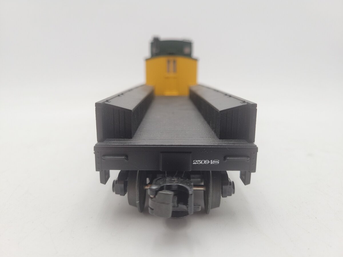 MTH 20-98240 O Gauge Chicago & North Western Crane Tender EX/Box