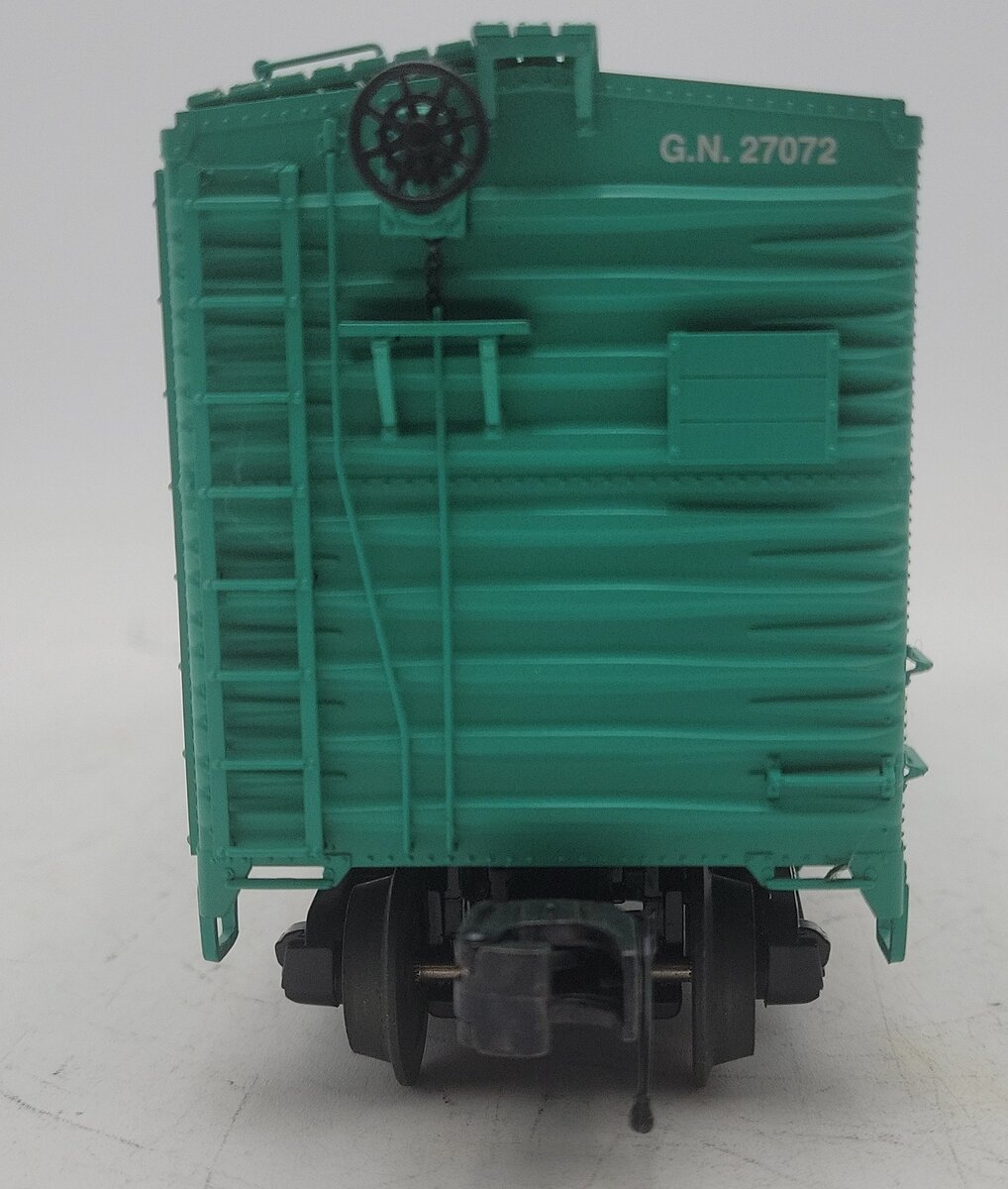MTH 20-93420 O Great Northern 40’ AAR Box Car V2 #27072 EX/Box