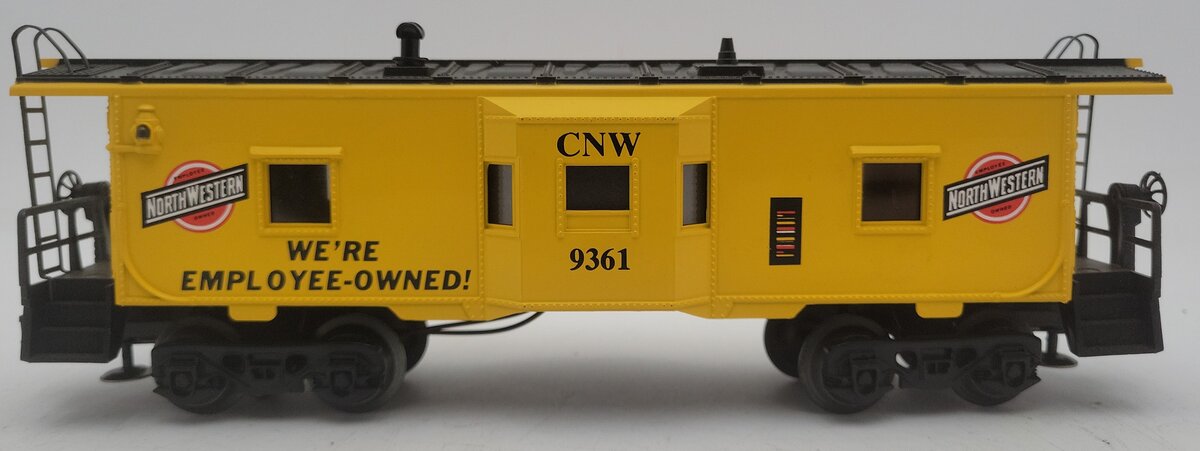Lionel 6-9361 O Chicago & North Western Bay Window Illuminated Caboose #9361 EX/Box