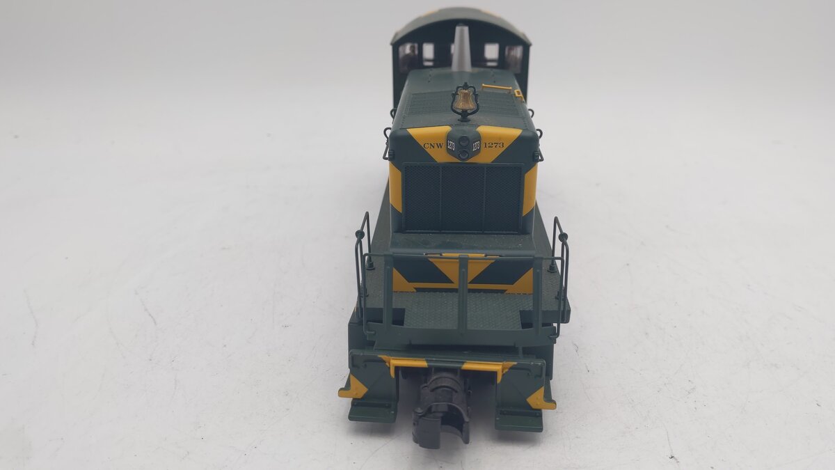 MTH 30-2899-1 Chicago NorthWestern SW-1 Diesel Switcher w/PS2 #1273 EX/Box