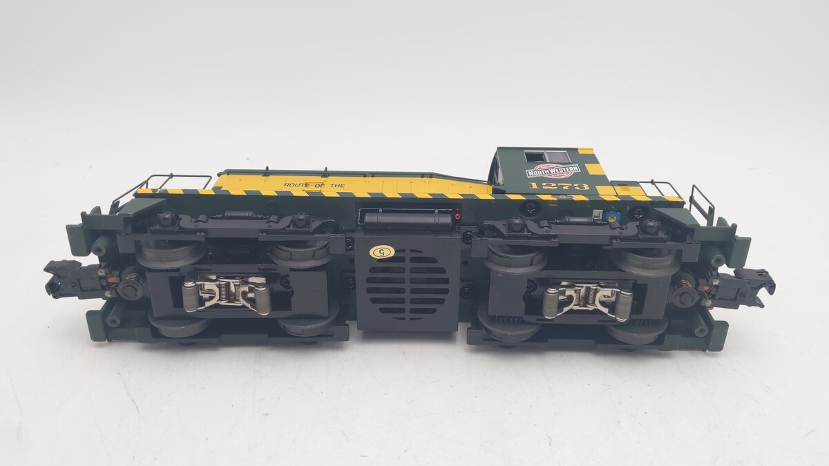 MTH 30-2899-1 Chicago NorthWestern SW-1 Diesel Switcher w/PS2 #1273 EX/Box
