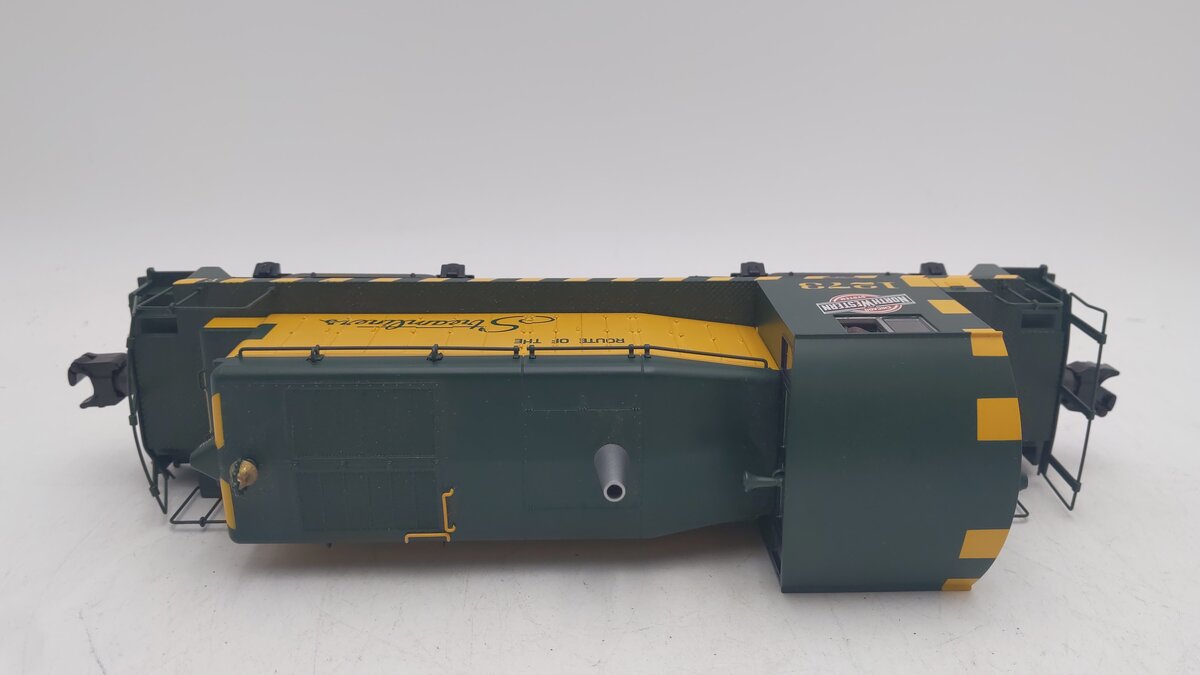 MTH 30-2899-1 Chicago NorthWestern SW-1 Diesel Switcher w/PS2 #1273 EX/Box