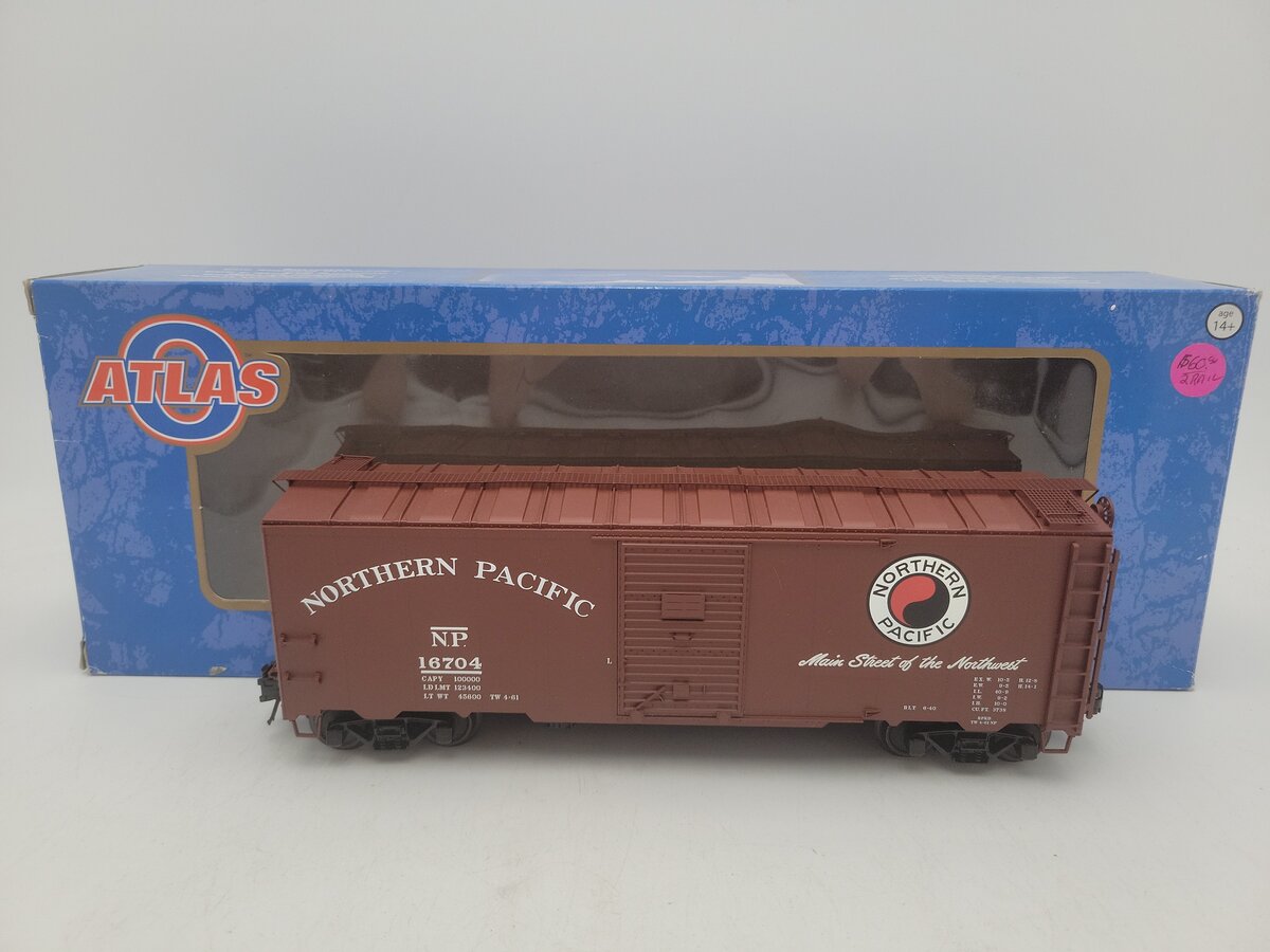 Atlas 30022818-1 O Northern Pacific 40' 1937 Box Car #16704 (3 Rail) EX/Box