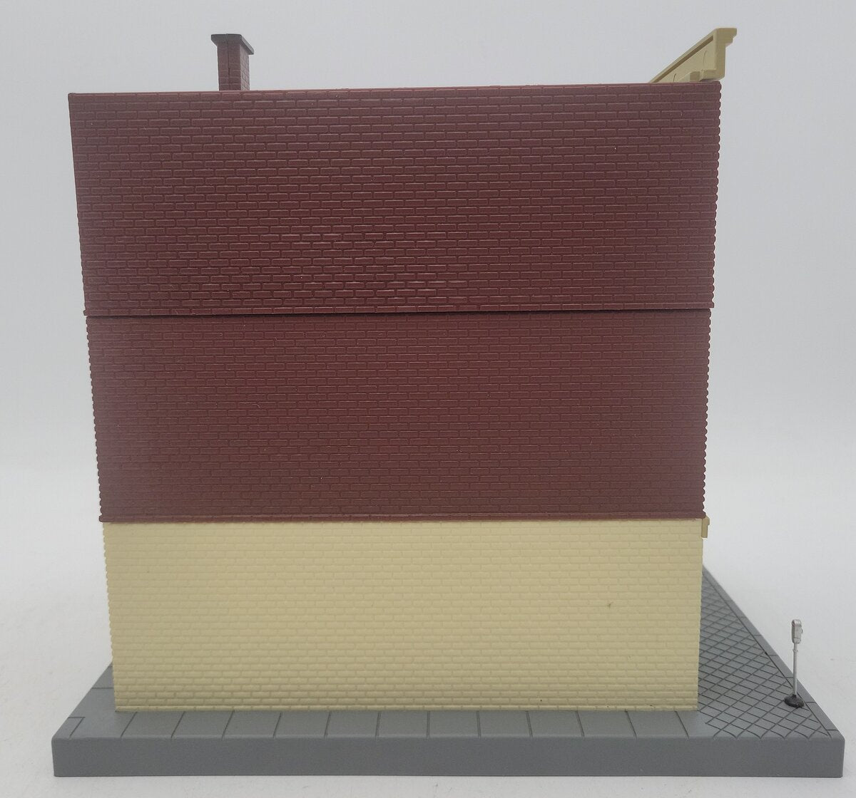 MTH 30-90225 O Gauge Renee's Liquor Store 3-Story City Building EX/Box