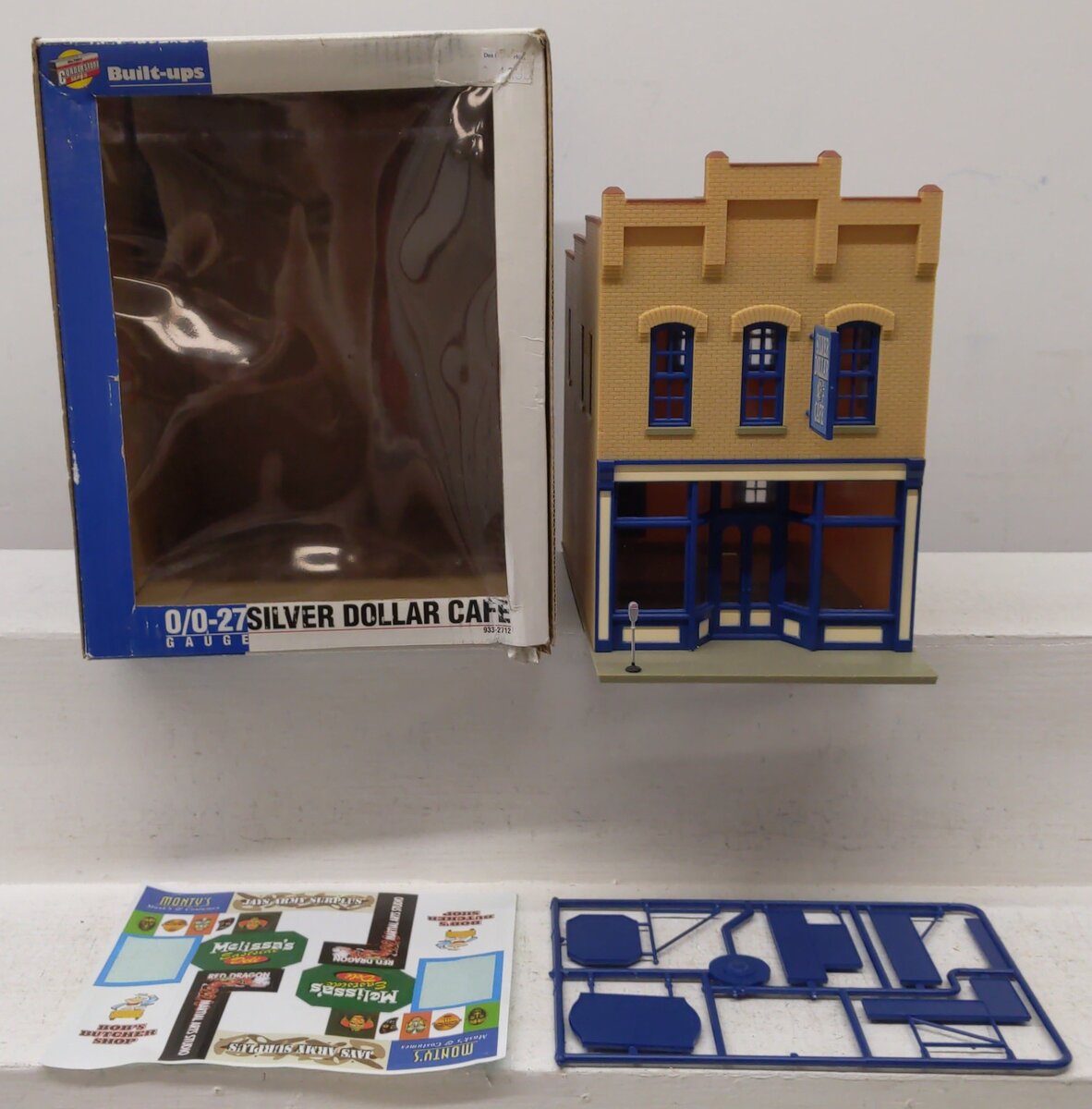 Walthers 933-2712 O/O-27 Built-Ups Silver Dollar Café EX/Box