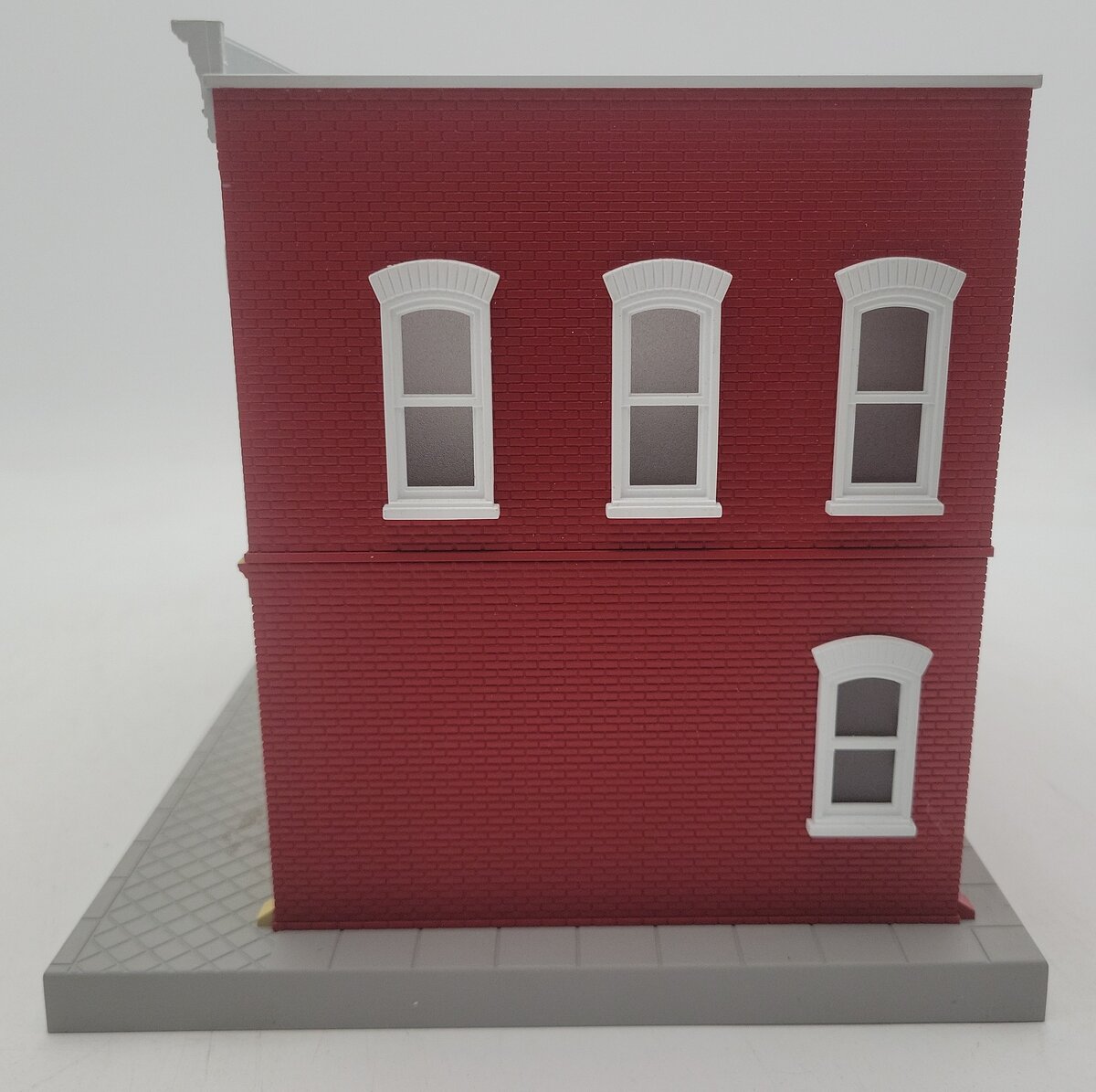 MTH 30-90230 O Gauge Ben Dover Proctologist 2-Story Building VG/Box