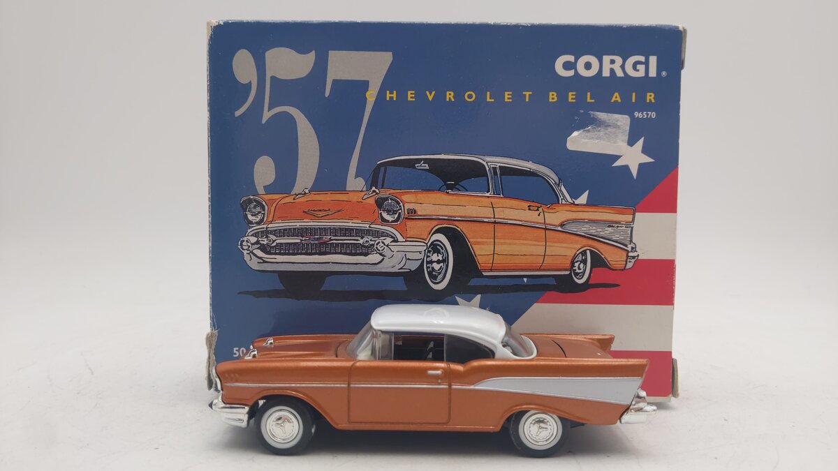 Corgi 96570 1:43 Scale Chevrolet Bel Air EX/Box