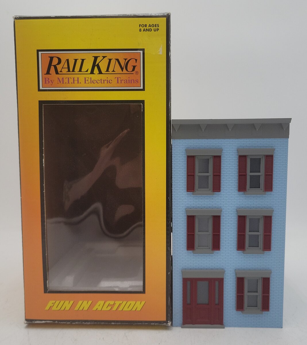 MTH 30-90239 O 3-Story Town House EX/Box