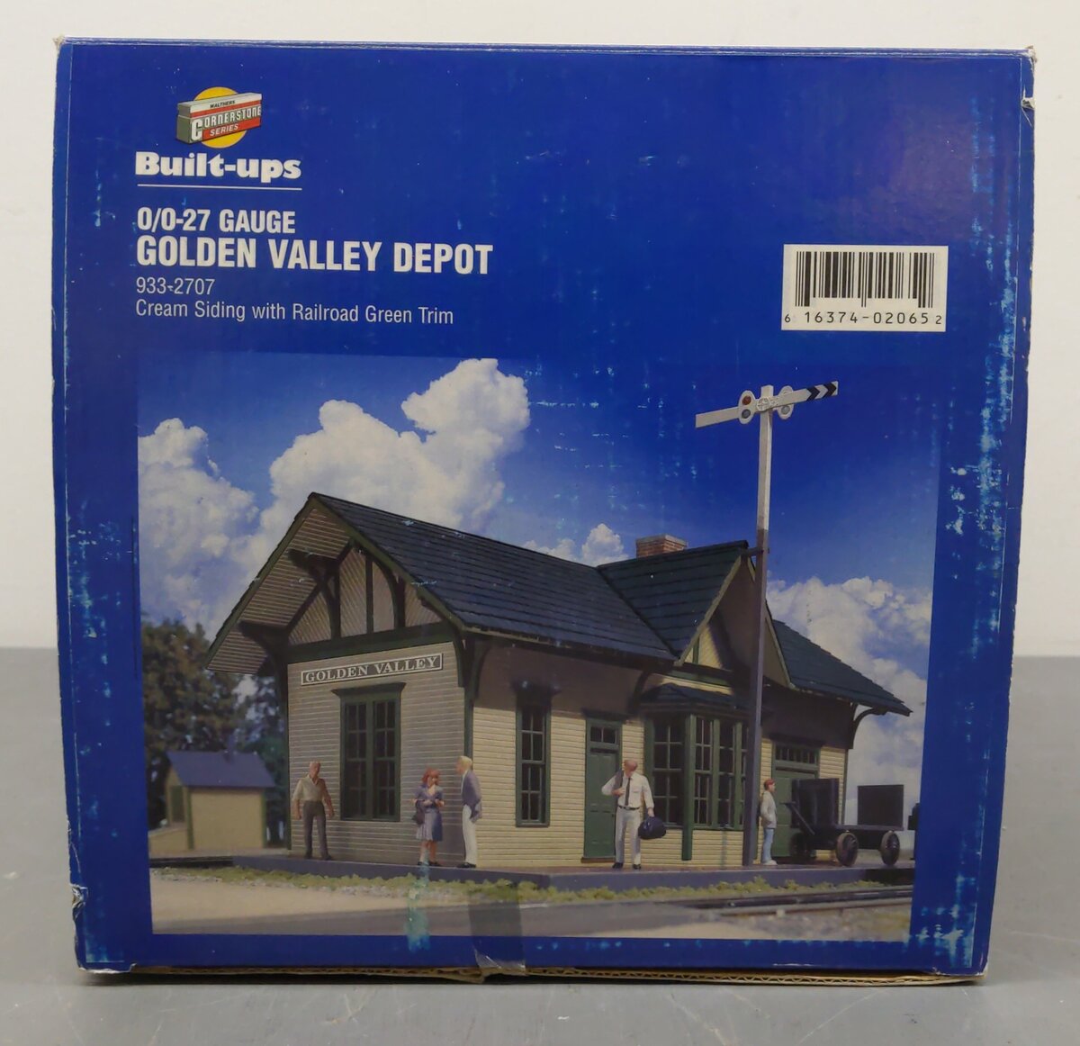 Walthers 933-2707 O Scale Built-Up Golden Valley Depot VG/Box