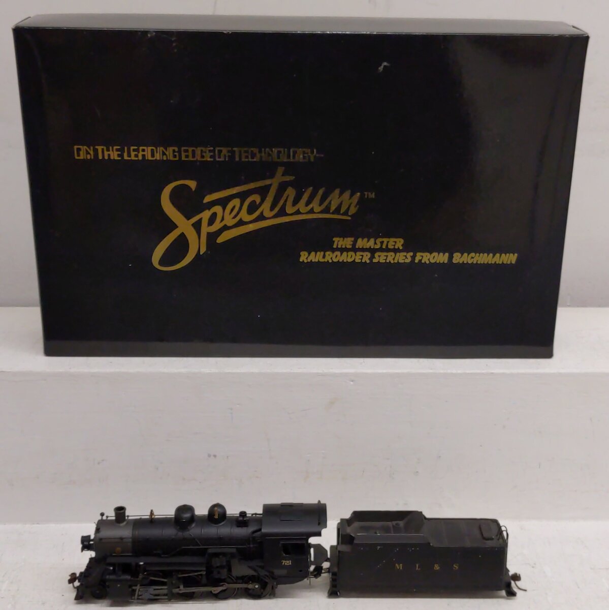 Bachmann Spectrum 11412 HO Baltimore & Ohio 2-8-0 Steam Loco & Tender #2784/Box