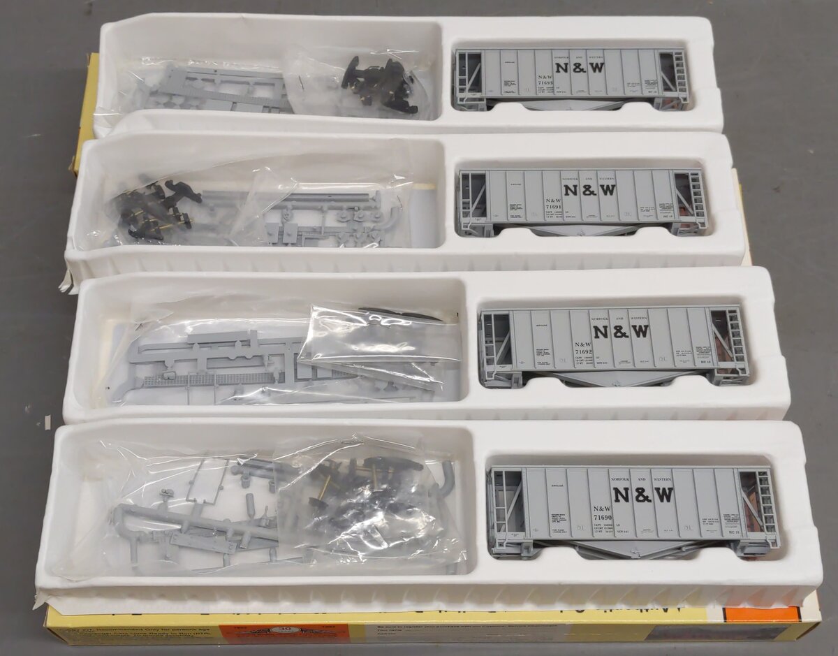 Con-Cor HO Scale Assorted Airslide Hopper Kits; 71690, 71691, 71692, 71693 [4] EX/Box