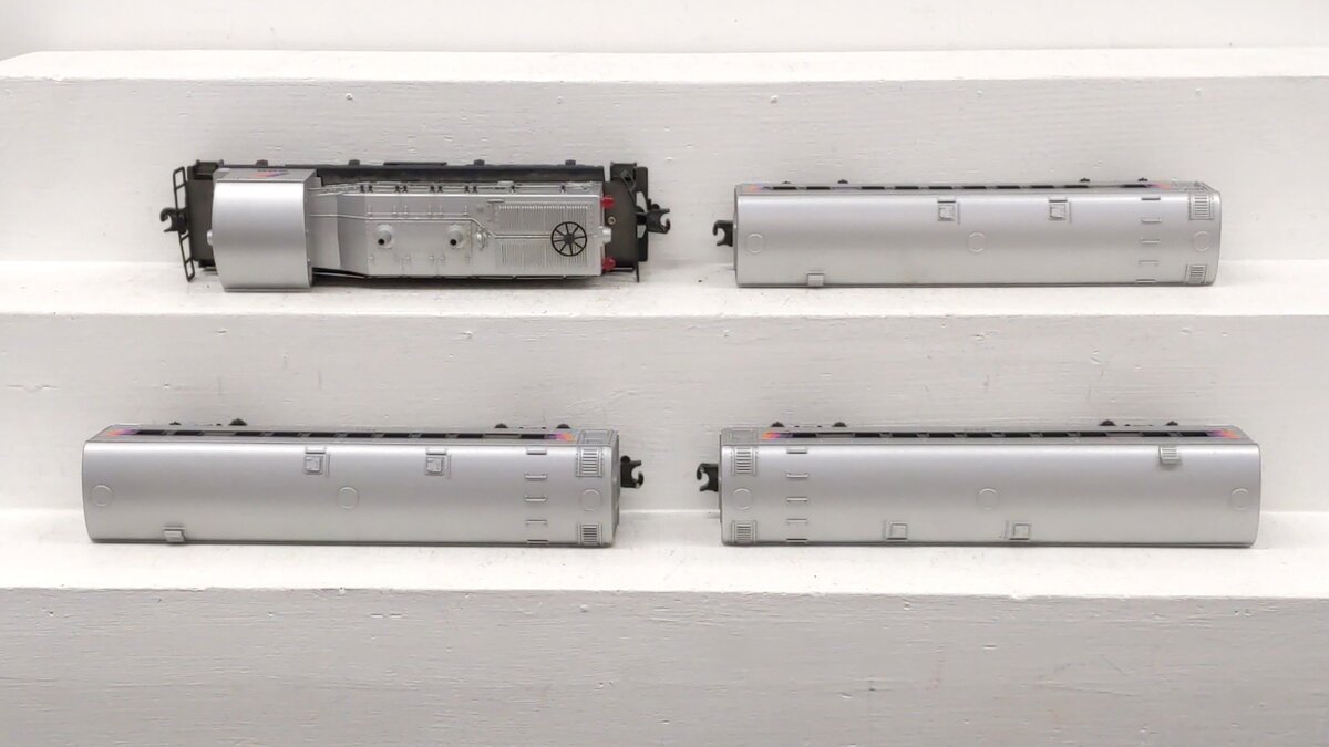 Lionel 6-11828 O NJ Transit Diesel Passenger Car Set EX